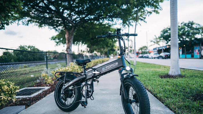 Klapprad E-Bikes: Wie man das perfekte Modell für den urbanen Pendelverkehr auswählt