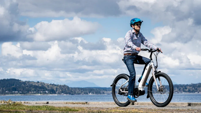 Lightweight E-Bikes: How to Choose the Perfect Balance Between Weight, Performance, and Battery Life
