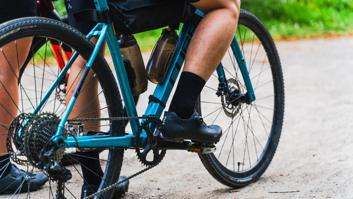 Focus Gravel Bikes: Ingenieurtechnische Exzellenz in den Atlas- und Paralane-Modellen