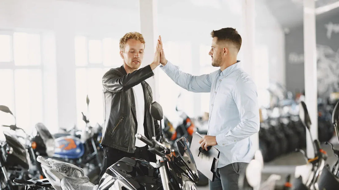 Warum man Lucky Bike Erfurt für den Kauf eines E-Bike Mittelmotor wählen sollte: Dienstleistungen und Fachwissen